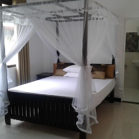Apna Homestay Apartments Unawatuna Extérieur photo