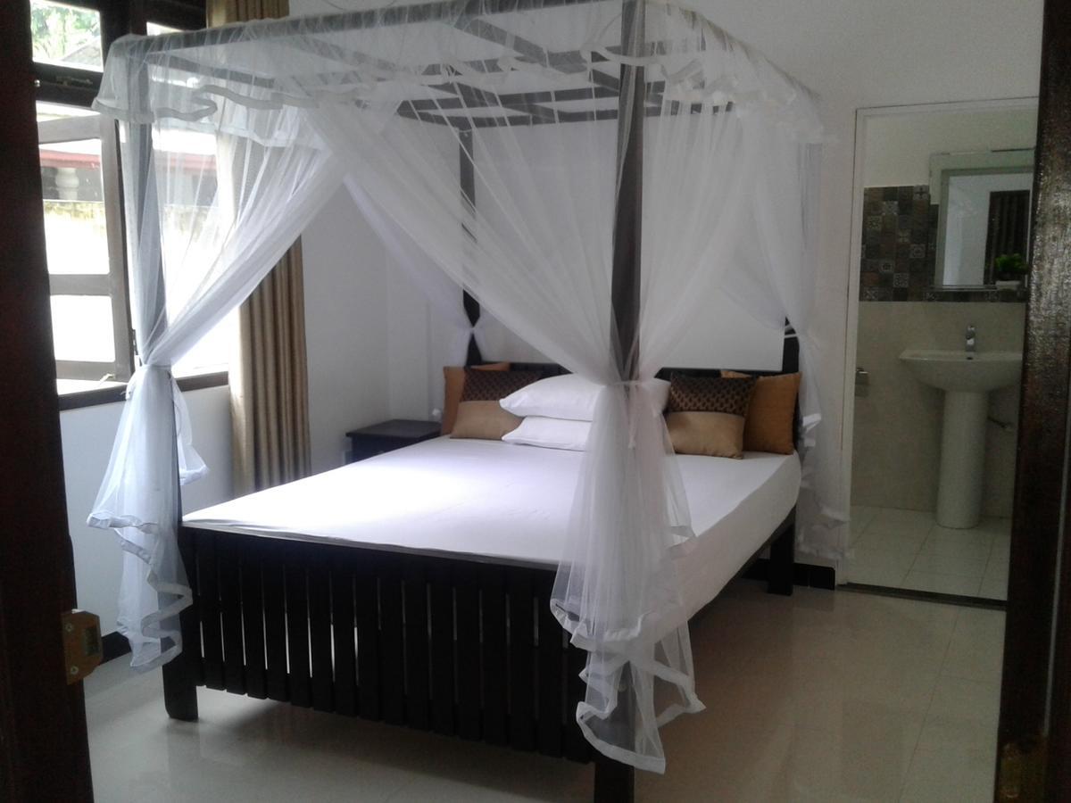 Apna Homestay Apartments Unawatuna Extérieur photo