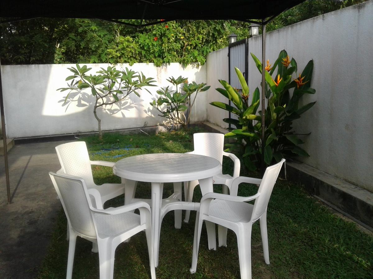 Apna Homestay Apartments Unawatuna Extérieur photo