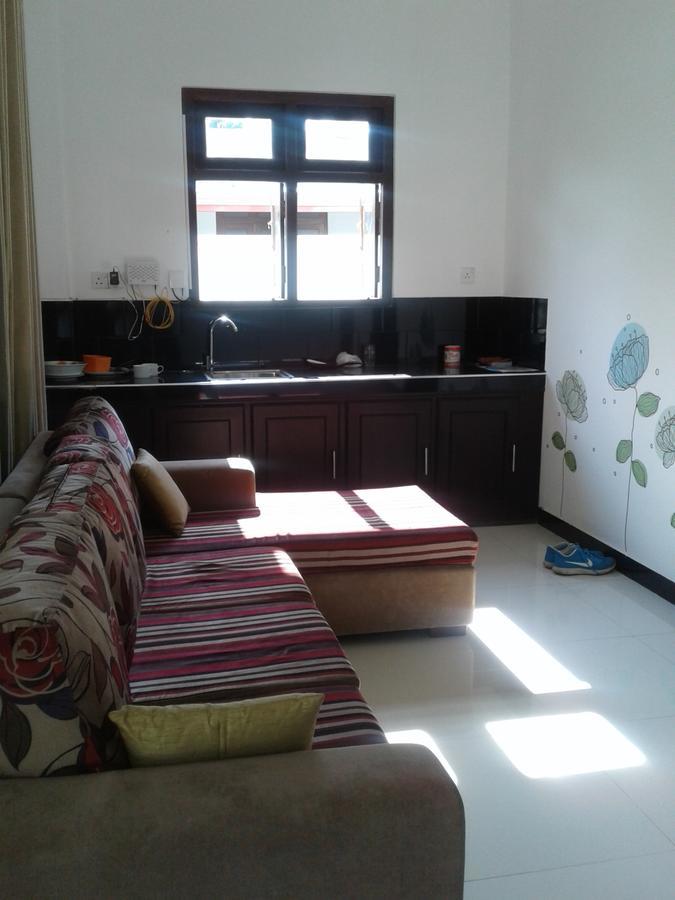 Apna Homestay Apartments Unawatuna Extérieur photo