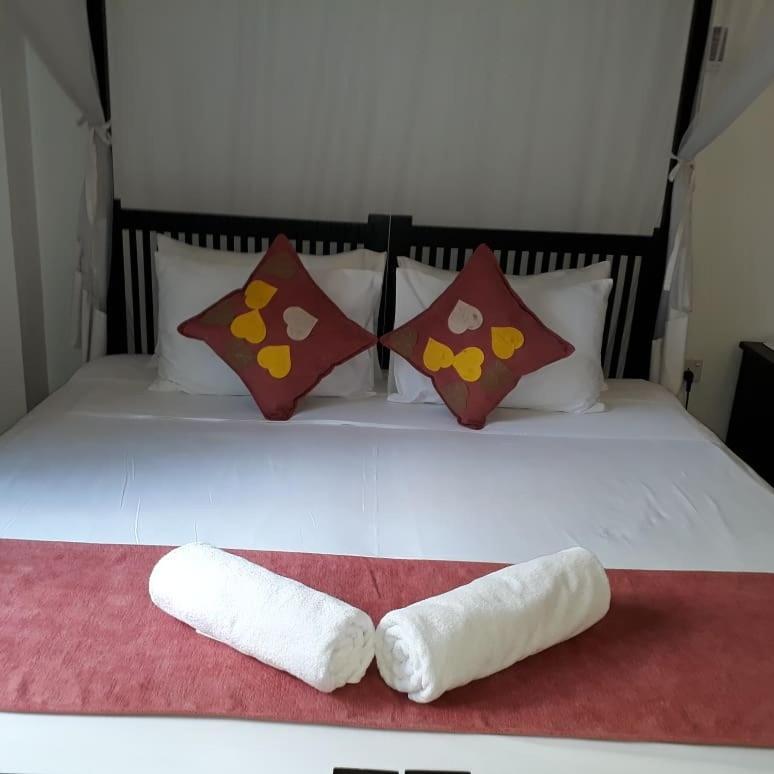 Apna Homestay Apartments Unawatuna Extérieur photo